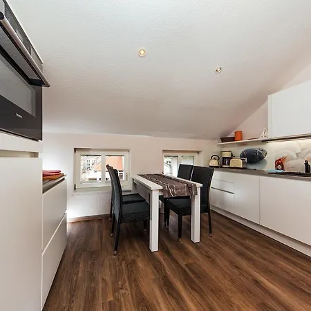 Haus Grahl * غرال موريتز