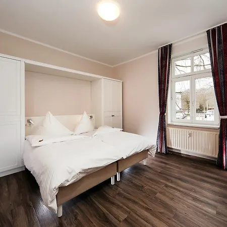 Haus Grahl * Graal-Mueritz